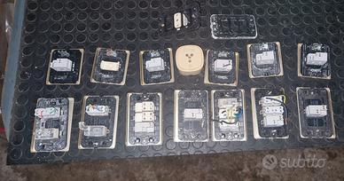 Placchette elettriche con frutti