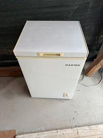 Congelatore a pozzetto