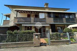 VILLA A SCHIERA A RAVENNA