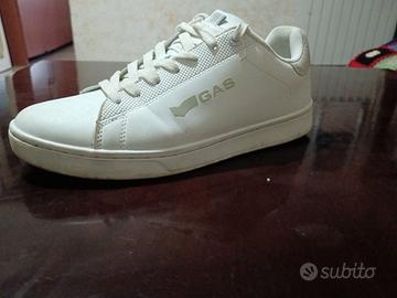 Sgarbi nuovo numero 41È ancora nuovo