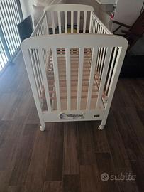 Lettino per bambino Picci in legno con cassetto