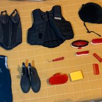 Attrezzatura x equitazione completa 8/12 anni