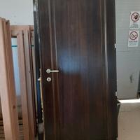 Porta in legno massello