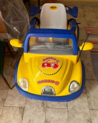 Automobile elettrica Maggio-lì Paggio
