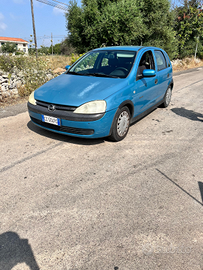 OPEl corsa anno 2002