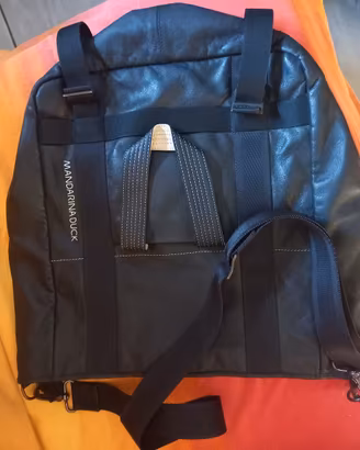 grande borsa vintage  Mandarina duck 
