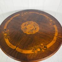 Tavolo tondo estensibile motivo floreale