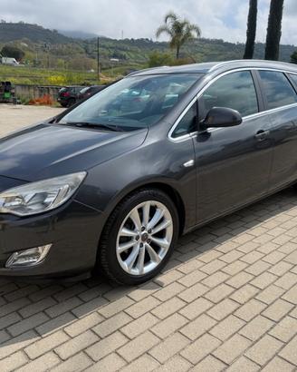 Opel Astra 1.7 CDTI 125CV Sports Tourer Cosmo