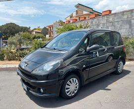 Peugeot 1007 - 2009