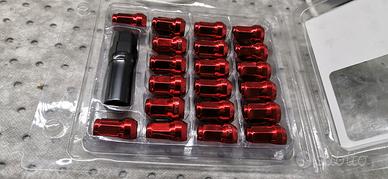 Bulloni antifurto dadi rossi