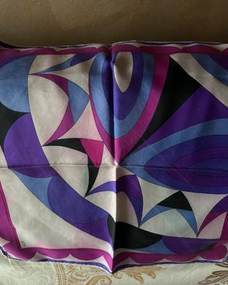 Foulard firmati EMILIO PUCCI