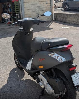 Piaggio ZIP 50 4T - Garanzia fino a marzo 2027