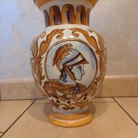 Vaso decorato a mano p