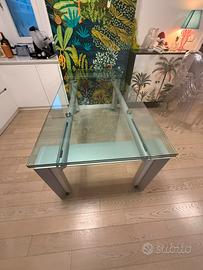 Tavolo allungabile in cristallo