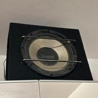 Subwoofer magnat competo di amplificatore