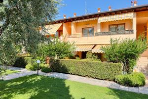 2 LOCALI A CAVAION VERONESE