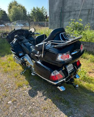 HONDA GLODWING 1800cc AMERICA