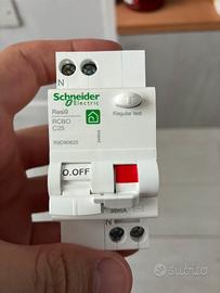 Magnetotermico differenziale Schneider
