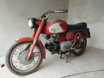Moto aermacchi 250