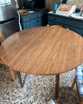 Tavolo rotondo legno con sedie