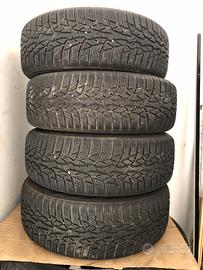 Cerchi in lega con gomme invernali