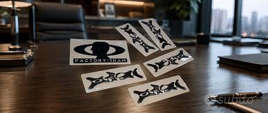 🔥 Oakley Original Stickers – Lotto 6 Adesivi Logo