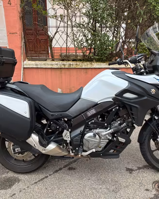 Suzuki V-strom 650 abs