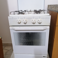 Cucina a gas con forno