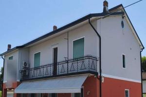 Immobile in asta di 357 m² con più di 5 locali a M