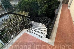 Appartamento piano rialzato ad Aci Catena