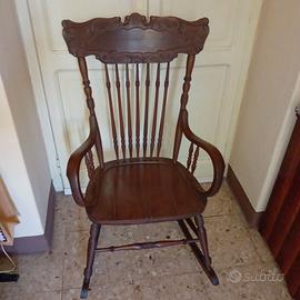 Sedia a dondolo vintage