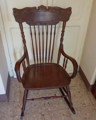 Sedia a dondolo vintage