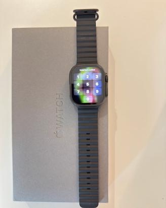Apple Watch Ultra 2 49 mm in titanio