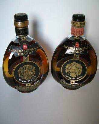 Brandy vecchia romagna etichetta nera + magnum