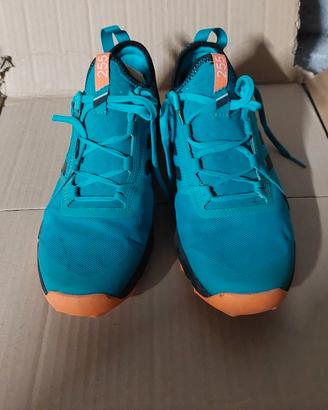Adidas Terrex 255