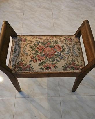 Sgabello  da piano o  panchetta