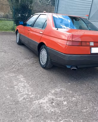 Alfa Romeo 164 3.0 V 6 12 V.