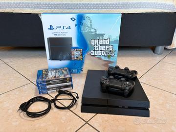 PlayStation 4 1TB completa di accessori e giochi