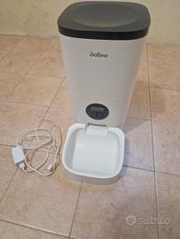 Distributore Automatico di Cibo