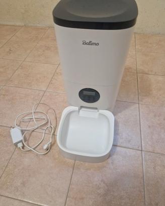 Distributore Automatico di Cibo