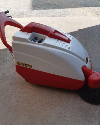 Spazzatrice a batteria