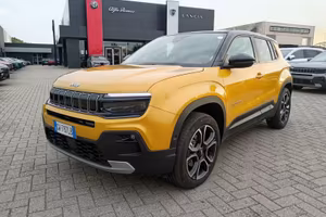Jeep Avenger e-Hybrid 1.2 MHEV e-Hybrid Turbo...