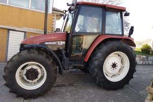 Trattore new holland