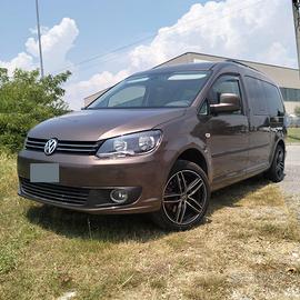Volkswagen caddy  maxi 1.6 TDI gancio traino