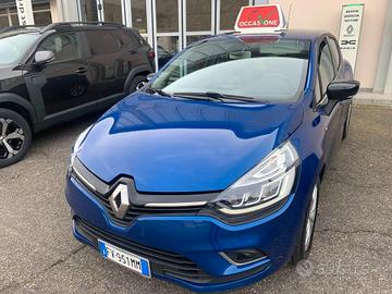 Renault Clio TCe 12V 90 CV GPL 5 porte Moschino Ze