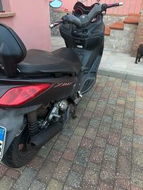 Xmax 250 sport 2011