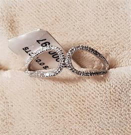 Anello Oro Bianco 18 Carati con diamanti  0,07 ct