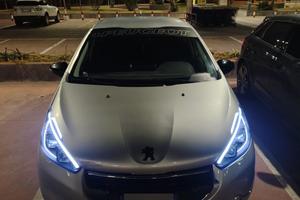 Peugeot 208 2012 