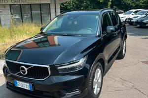 VOLVO XC40 D3 150CV AUTOCARRO
