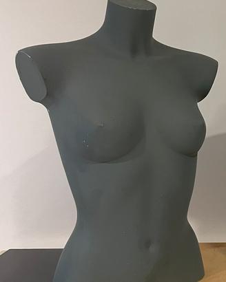 Mezzobusto donna